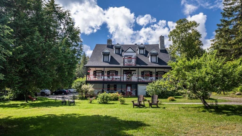 Auberge La Chatelaine La Malbaie Exterior foto