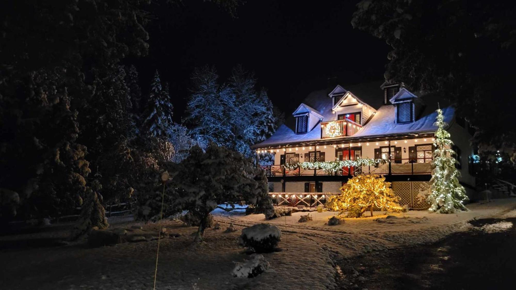 Auberge La Chatelaine La Malbaie Exterior foto